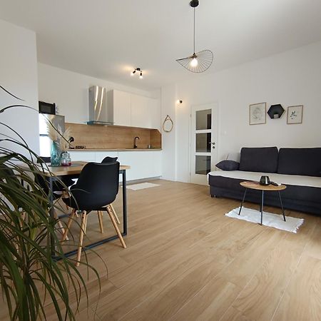 Lux Apartments Водице Екстериор снимка