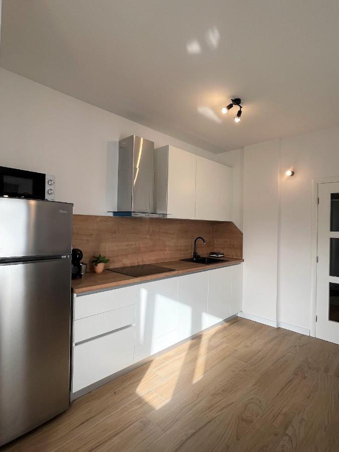 Lux Apartments Водице Екстериор снимка