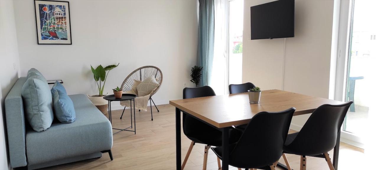 Lux Apartments Водице Екстериор снимка